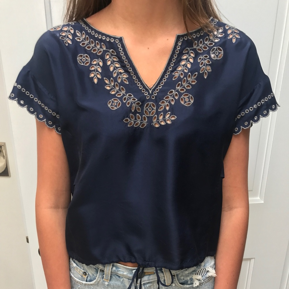 100% Silk BCBG Top